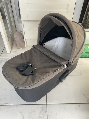 Baby jogger carrycot - jogger,